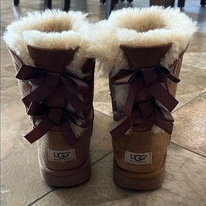 UGG Women's Tan Boots with Sheepskin Lining